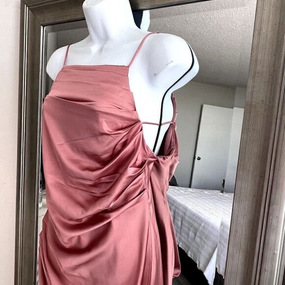 ASTR THE LABEL Cowl Slip Midi Dress Color Blush Size M - Picture 2 of 7